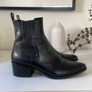Vagabond Marja Black Leather Boots
